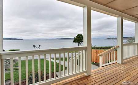 1810 Commercial St Steilacoom, WA 98388