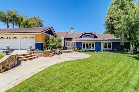 7300 E Stone Creek Lane Anaheim Hills, CA 92808