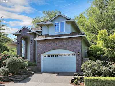 10022 NW Engleman St Portland, OR 97229