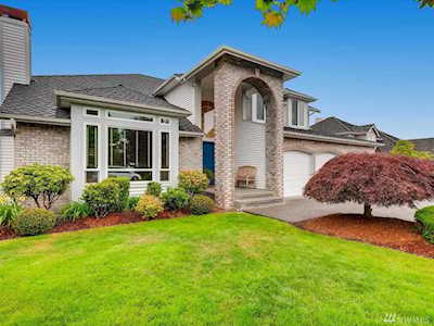 5015 Orca Dr NE Tacoma, WA 98422
