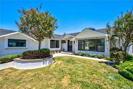 12582 Argyle Drive Rossmoor, CA 90720