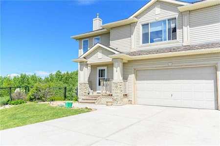 79 Rockledge Terrace NW Calgary, AB T3G 5R9
