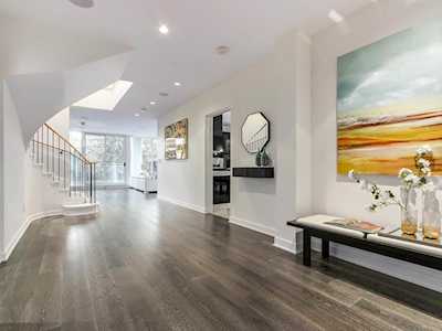 1139 W Cordova Street #104 Vancouver, BC V6C 0A2