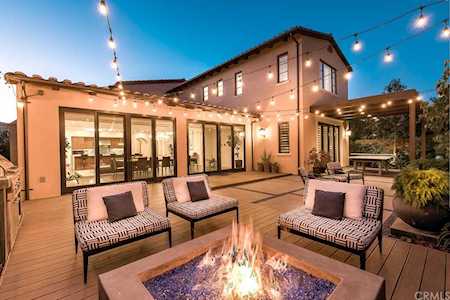 116 Homecoming Irvine, CA 92602