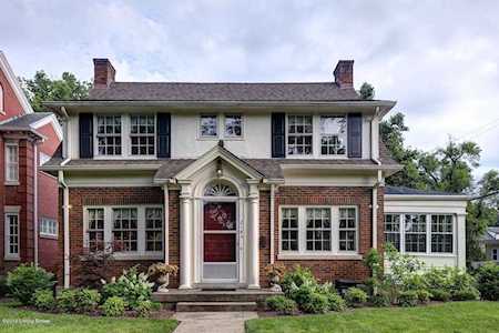 2145 Woodford Pl Louisville, KY 40205