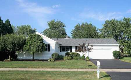 1309 Duke Dr Naperville, IL 60565