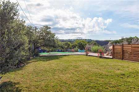 22112 Briarcliff Dr Spicewood, TX 78669