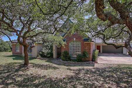 513 Lariat Cir Dripping Springs, TX 78620