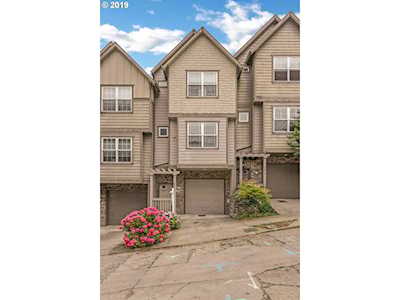 2614 SW Water Ave Portland, OR 97201