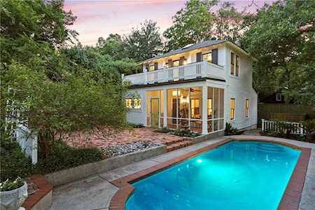 1035 Turner Avenue Dallas, TX 75208