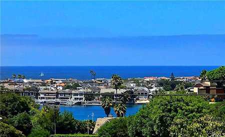 428 Carnation Avenue #3 Corona Del Mar, CA 92625