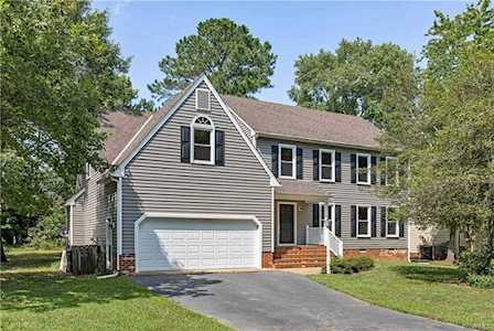 8307 Houghton Place Chesterfield, VA 23832