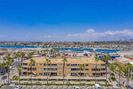 600 E Oceanfront #3A Newport Beach, CA 92661
