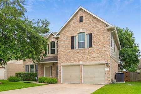 3511 Eagles Nest St Round Rock, TX 78665