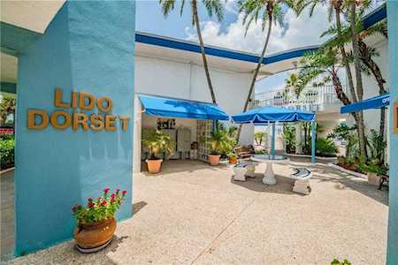 475 Benjamin Franklin Drive #218 Sarasota, FL 34236