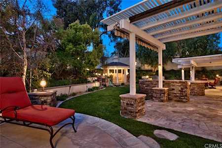 5201 Via Angelina Yorba Linda, CA 92886