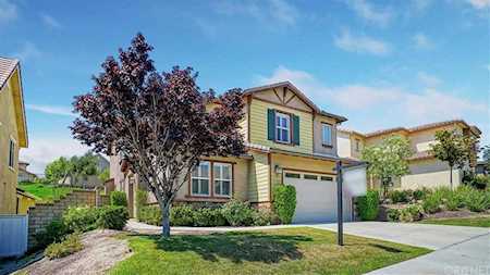 22531 Skipping Stone Drive Saugus, CA 91350