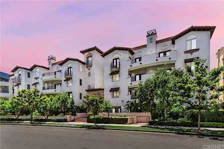 12020 Guerin Street #305 Studio City, CA 91604