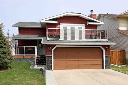 44 Hawkford Crescent NW Calgary, AB T3G 3G6