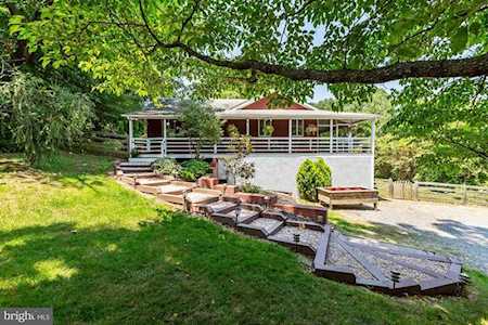 17787 Dry Mill Rd Leesburg, VA 20175