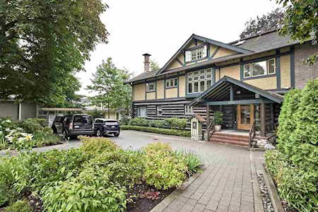 950 W 58th Avenue #201 Vancouver, BC V6P 6Y3