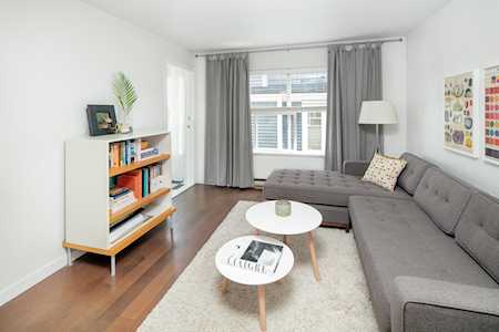 507 E 6th Avenue #206 Vancouver, BC V5T 1K9