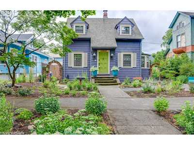 5903 NE Rodney Ave Portland, OR 97211