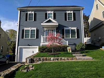 22 Florence Rd Waltham, MA 02453