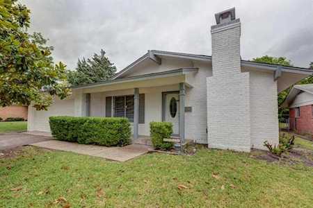 12224 Sunland Street Dallas, TX 75218