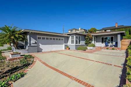 410 Via Mesa Grande Redondo Beach, CA 90277
