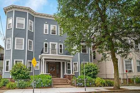 43 Franklin Street #1 Somerville, MA 02145