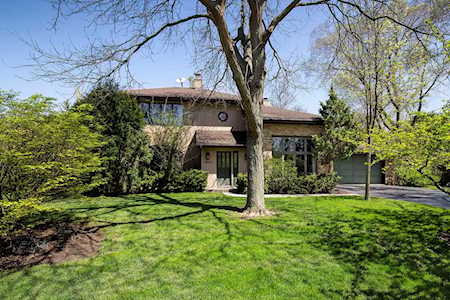 1603 Hawthorne Ln Glenview, IL 60025