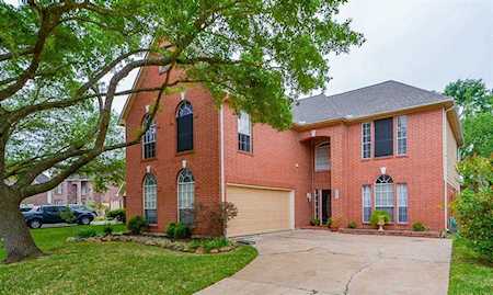 16510 Elmwood Point Ln Sugar Land, TX 77498