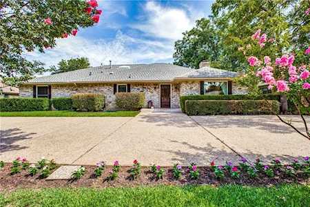 4223 High Summit Drive Dallas, TX 75244