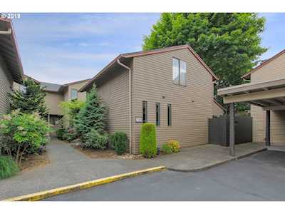 314 N Hayden Bay Dr Portland, OR 97217