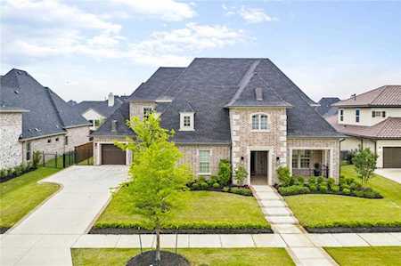 4233 Hickory Grove Lane Frisco, TX 75033