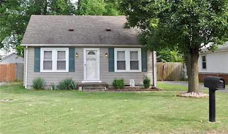 1615 Kehoe Lane Jeffersonville, IN 47130