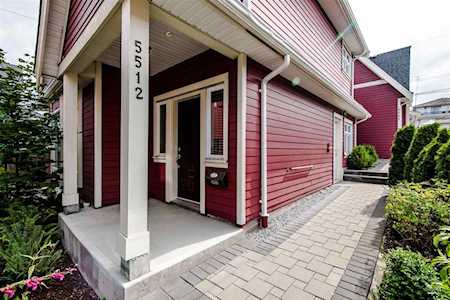 5512 Dundee Street Vancouver, BC V5R 3T9