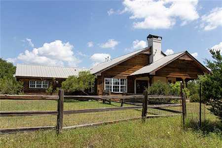 17925 Turkey Trot Trl Dripping Springs, TX 78620