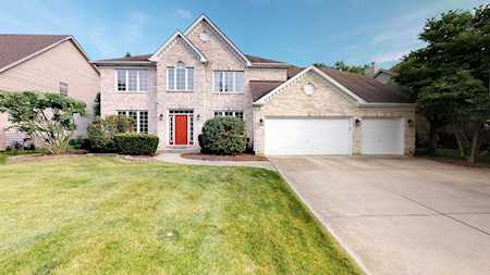24W615 Eugenia Dr Naperville, IL 60540