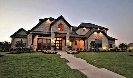 317 Knights Trail Heath, TX 75032