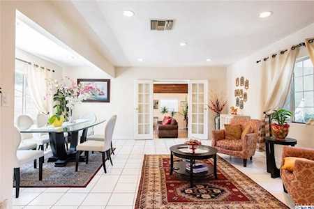 10952 Whitaker Avenue Granada Hills, CA 91344