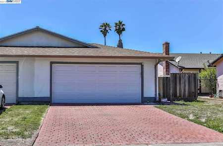 31113 Fredi St Union City, CA 94587-2627