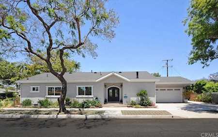 3702 Ocana Avenue Long Beach, CA 90808