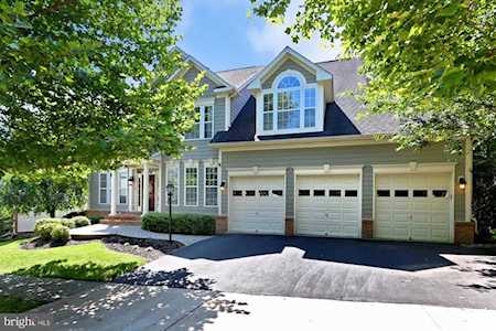 43937 Riverpoint Dr Leesburg, VA 20176