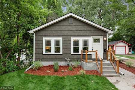 992 Manvel Street Saint Paul, MN 55114