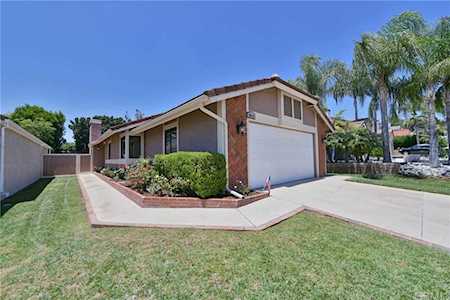 5615 Via Del Coyote Yorba Linda, CA 92887