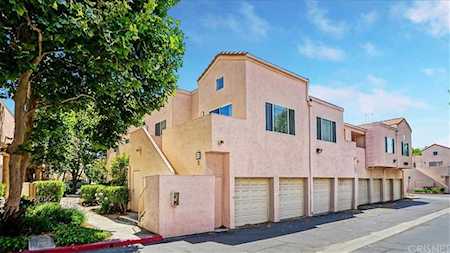 21358 Nandina Lane #201 Newhall, CA 91321