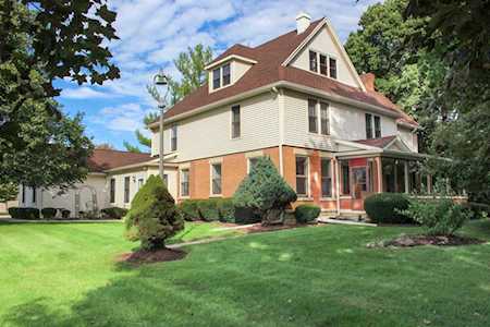 10 Winthrop New Rd Sugar Grove, IL 60554