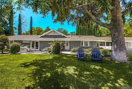 9843 Brentwood Drive North Tustin, CA 92705